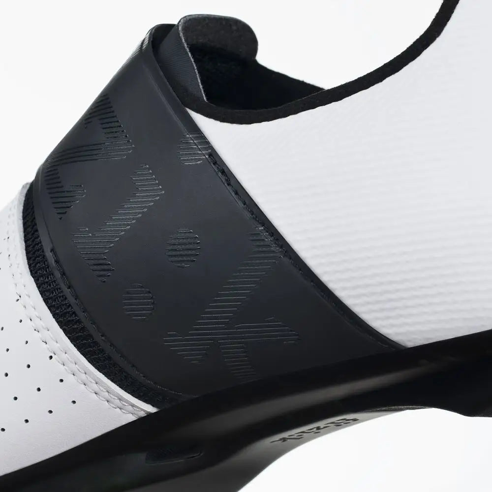 Fizik Vento Infinito Carbon 2 Wide White/Black